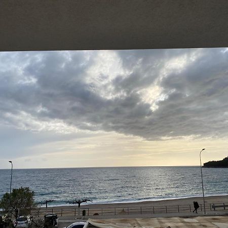 Mediterranean Apartments Himare Ngoại thất bức ảnh